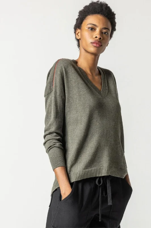 PA2259m Lilla P Wrapped Seam V-Neck Sweater